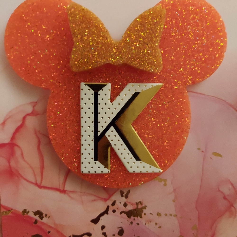 Badge reel